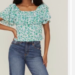 Floral crop top blouse